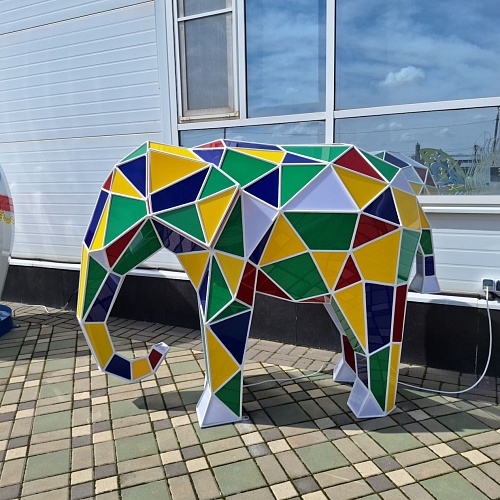 Слон Витраж